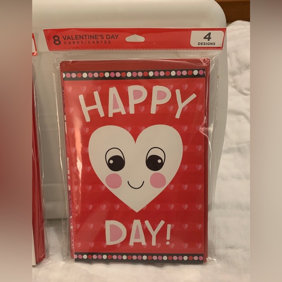 NWT Set of Valentines Day Hallmark Greeting Cards Snoopy and Assorted 18 Cards - Picture 5 of 11